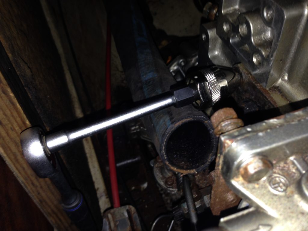 Remove a sheared off exhaust elbow bolt Triola Albin Ballad 50